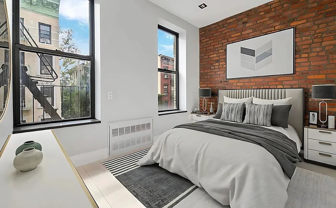 200 Stanton St in New York, NY - Building Photo