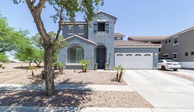 property at 3868 E Melrose St