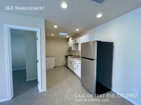 2250 Ocean View Blvd in San Diego, CA - Building Photo - Building Photo