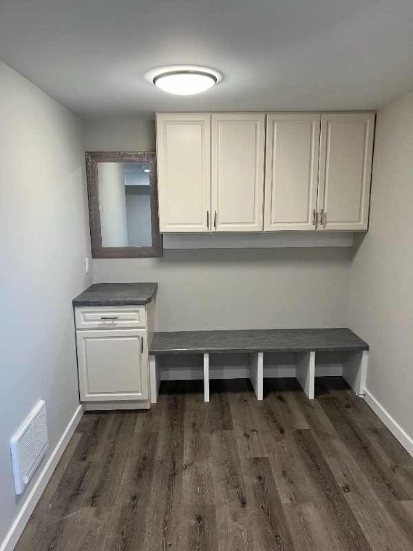 800 S 4th St in Stoughton, WI - Foto de edificio - Building Photo