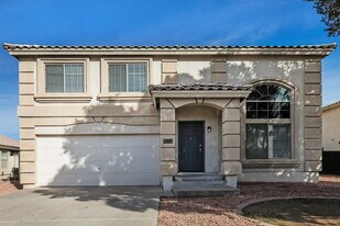 7592 W Marlette Ave in Glendale, AZ - Building Photo