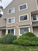 18 Foxtail Ln in Monmouth Junction, NJ - Building Photo