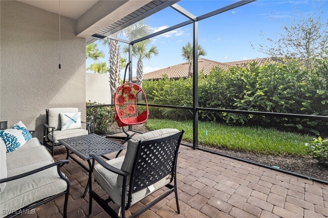 8070 Calle Canovas St in Naples, FL - Building Photo - Building Photo