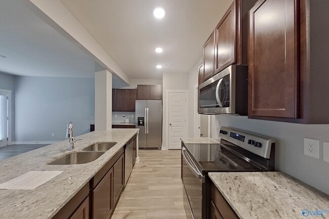 7210 Chatfield Wy NW in Huntsville, AL - Building Photo - Building Photo