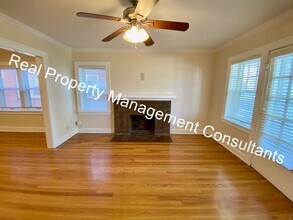 305 E 43rd St in Kansas City, MO - Building Photo - Building Photo