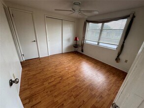 50 W Cowles St in Englewood, FL - Building Photo - Building Photo
