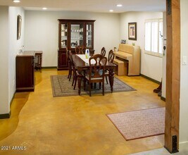7326 N Vía De La Montana in Scottsdale, AZ - Building Photo - Building Photo