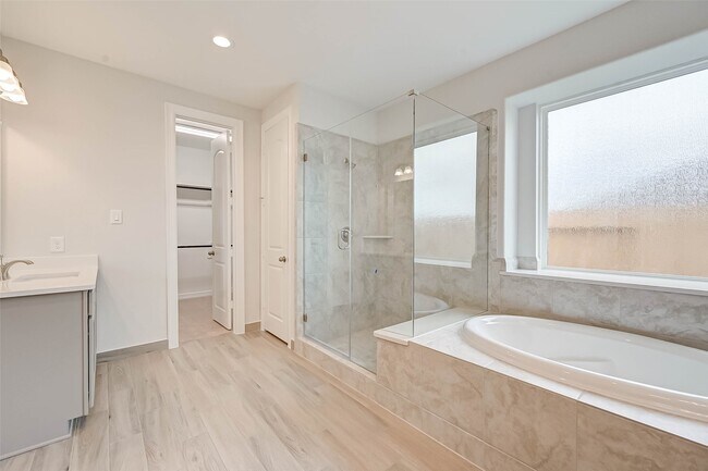 2211 Flamenco St in Katy, TX - Building Photo - Building Photo