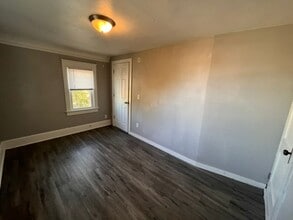 1342 18th Ave in East Moline, IL - Building Photo - Building Photo