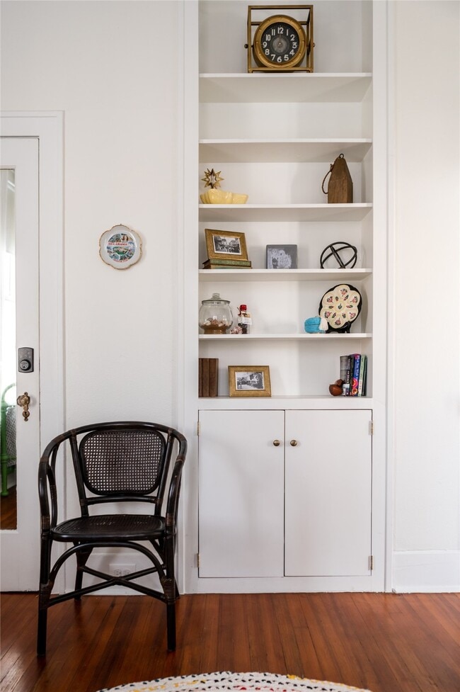 property at 611 16th St