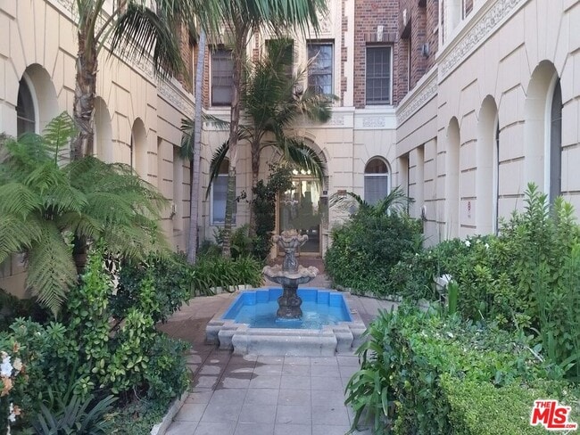 603 Cochran Ave in Los Angeles, CA - Building Photo - Building Photo