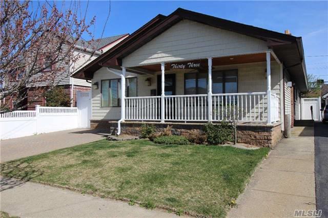 property at 33 Waterford Rd