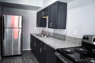 Tam Apartments in Las Vegas, NV - Building Photo - Building Photo
