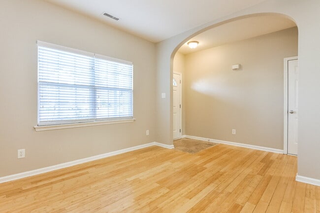 1453 Cairo Way in Fuquay Varina, NC - Building Photo - Building Photo