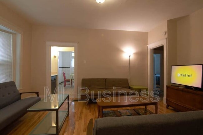 property at 6009 Kingsbury Ave