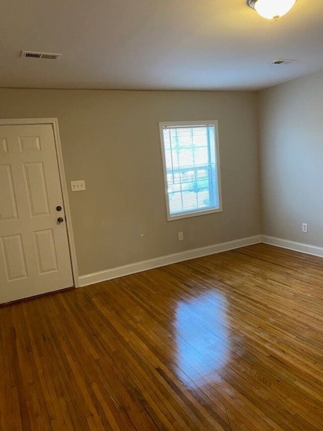property at 1304 Lineberger Ave