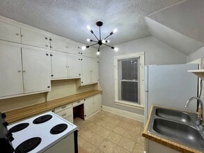 1209 Cleveland Ave in Wausau, WI - Building Photo - Building Photo