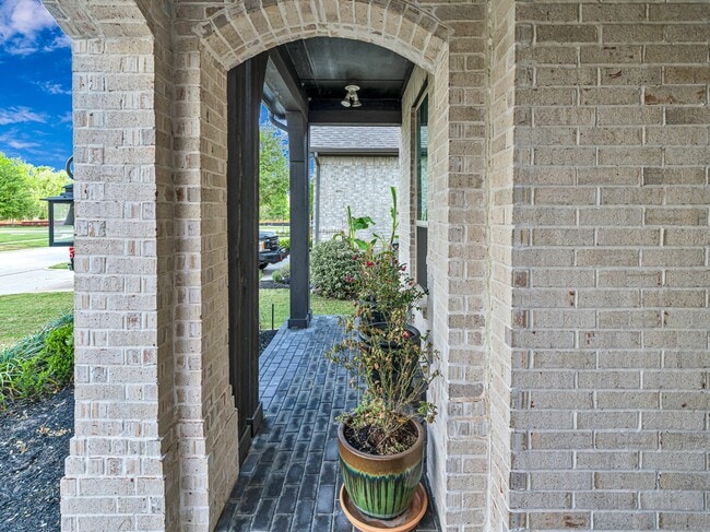 4818 Nodding Thistle Trail