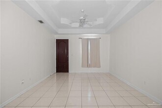 14 Scottland Dr in Edinburg, TX - Building Photo - Building Photo