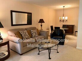 701 Los Felices Cir W in Palm Springs, CA - Building Photo