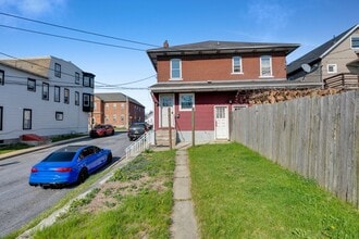 1466 Main St in Northampton, PA - Building Photo - Building Photo