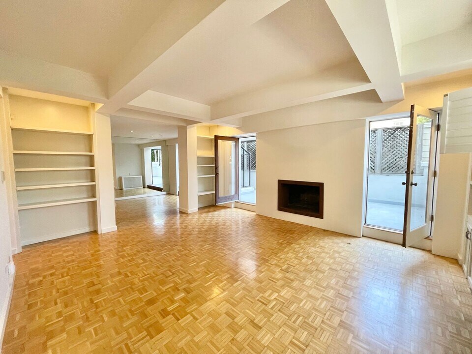 2111 Franklin St in San Francisco, CA - Building Photo