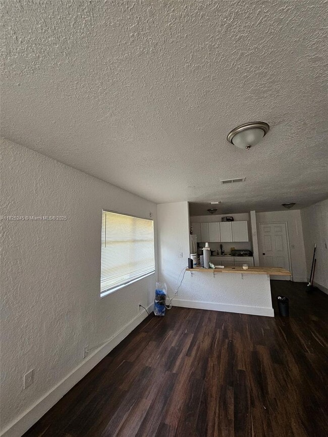 property at 1408 NW 9th Ave