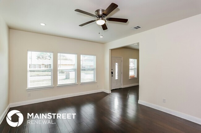 14908 Oakwood Ln in Balch Springs, TX - Building Photo - Building Photo