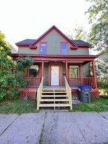 708 E 6th St in Duluth, MN - Building Photo