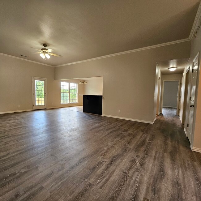 550 McKissic Spring Rd in Centerton, AR - Building Photo - Building Photo