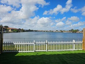 6150 W 24th Ct in Hialeah Gardens, FL - Building Photo