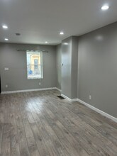 6317 N Norwood St in Philadelphia, PA - Foto de edificio - Building Photo