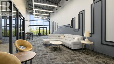 1900 6th Conc in Lasalle, ON - Building Photo - Building Photo