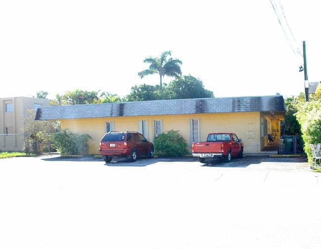 10750 SW 3rd St in Miami, FL - Building Photo - Building Photo