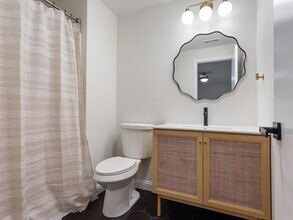 16409 NE 43rd Way in Vancouver, WA - Building Photo - Building Photo