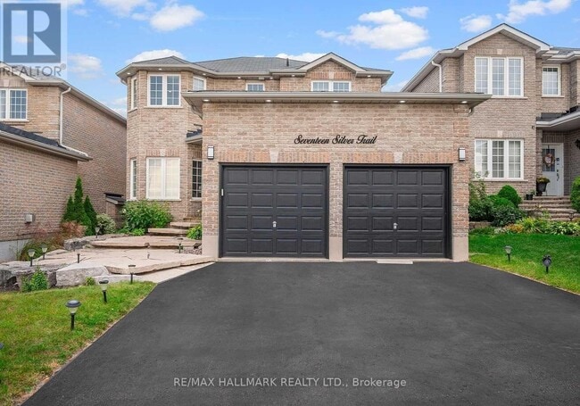 property at 17 Silver Trail