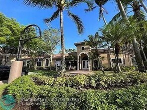 9066 W Atlantic Blvd in Coral Springs, FL - Building Photo - Building Photo