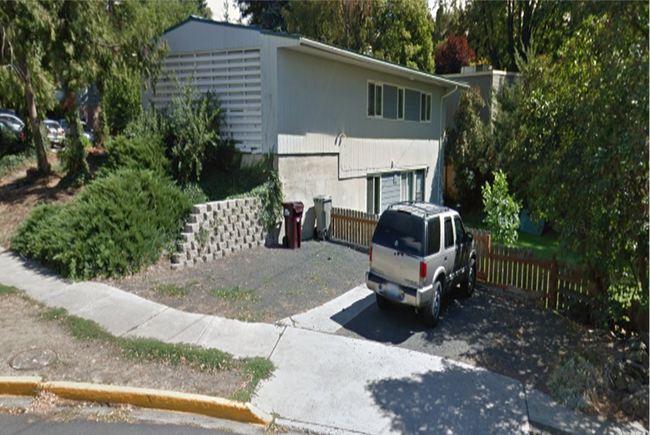 property at 1065 NE Duncan Ln