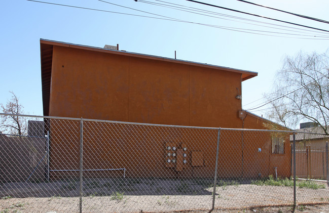 916 S 4th Ave in Tucson, AZ - Foto de edificio - Building Photo