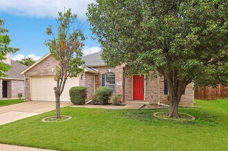 804 Charlotte Dr in McKinney, TX - Building Photo - Building Photo