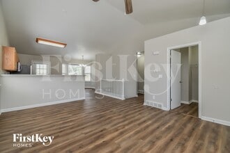 6216 Gossamer St in Colorado Springs, CO - Foto de edificio - Building Photo