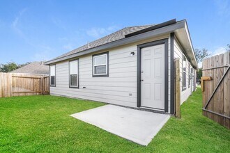 13573 White Ibis St in Splendora, TX - Building Photo - Building Photo