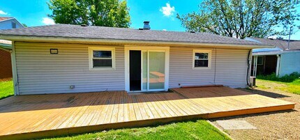 1994 Rosewood Dr in Ontario, OH - Building Photo - Building Photo