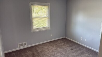 864 Bellevue Cir SE in Washington, DC - Building Photo - Building Photo