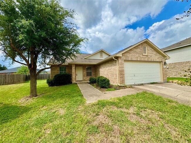 property at 105 Oakland Cove
