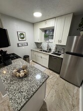 3316 N MacGregor Way in Houston, TX - Building Photo - Building Photo