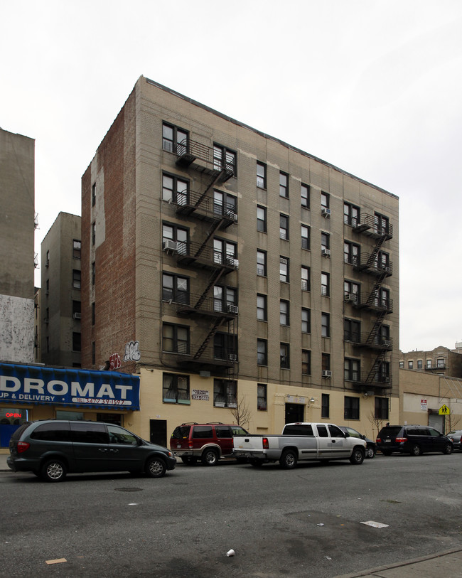 610 W 173rd St in New York, NY - Building Photo - Building Photo