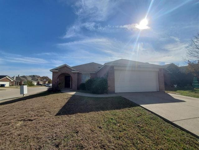 property at 2006 Bumelia Ct
