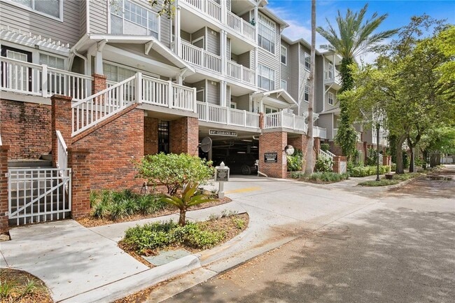 800 S Dakota Ave, Unit 235 in Tampa, FL - Building Photo - Building Photo