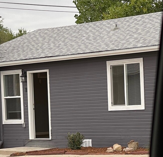 property at 4450 Loomis Ave